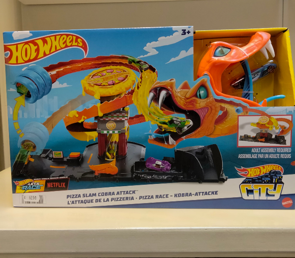 Hot Wheels City "pizza slam cobra attack"