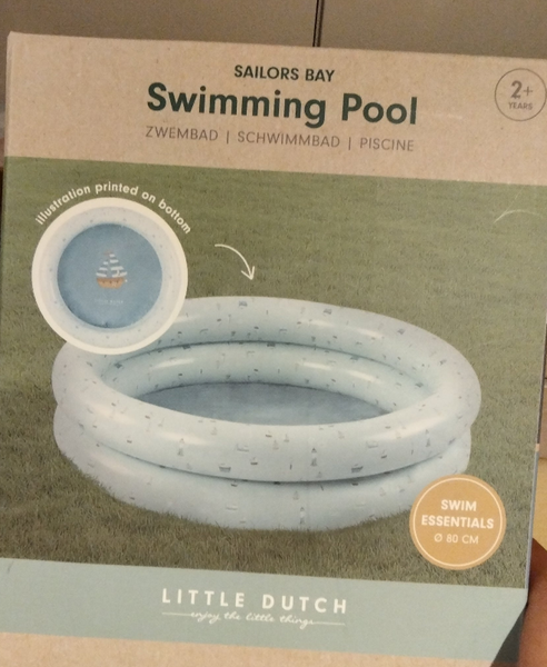 Swimming Pool Little Dutch