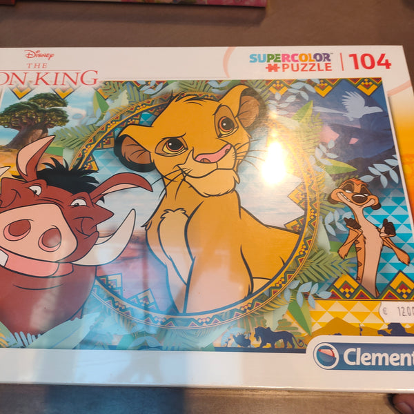 Puzzle lion king